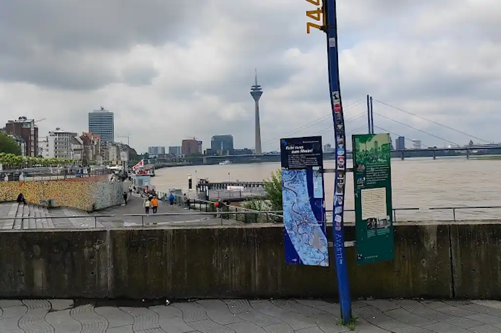 pronalazak stana u Düsseldorfu