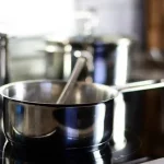 Kako dobiti posao kuhara u Švicarskoj